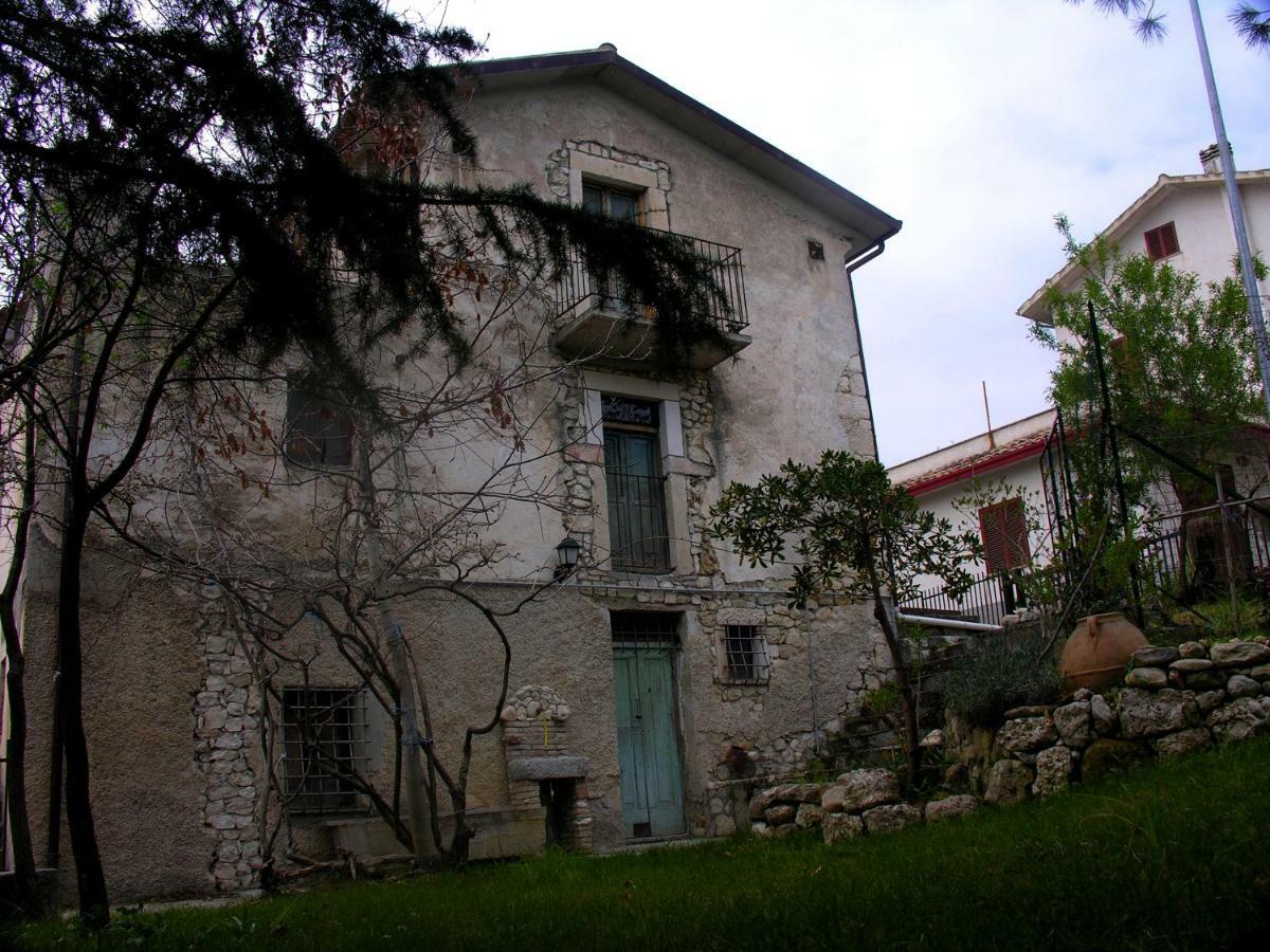 Gasthaus Ai Limiti • 67 • Stonehouse Palombaro Exterior foto
